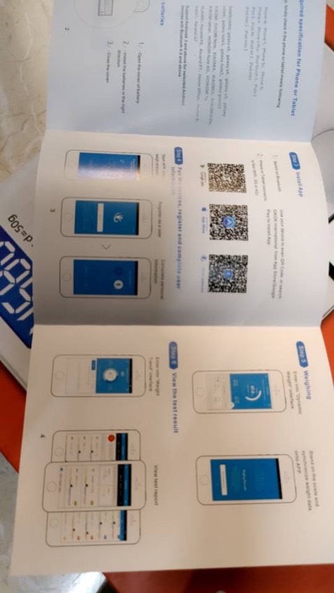 Mua thảm yoga với cái cân này về chủ yếu đo mỗi ngày xem nó giảm dc bao nhiêu, thấy giá rẻ mà chức năng đầy đủ quá nên mua loại này luôn, kết nối app ok, app cũng dễ sử dụng. Lưu dc nhiều người luôn. Mình có so cân này với các loại khác. Cân rất chuẩn và chính xác. Có một điều thắc mắc sao giá rất rẻ lúc đầu mua cũng sợ hàng dỏm. Nói chung là rất đáng mua nhé. Recommend cho mọi người.