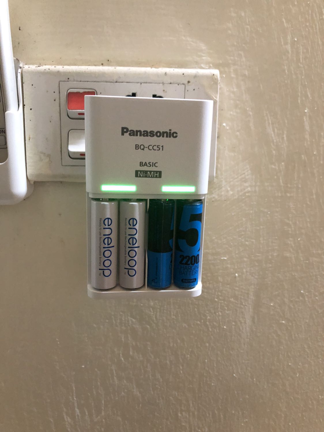 Mới nhận hàng chưa biết thế nào ..phải sử dụng song vài ngày đã mới có ý kiến mới . Thank tiki nhìu nhé