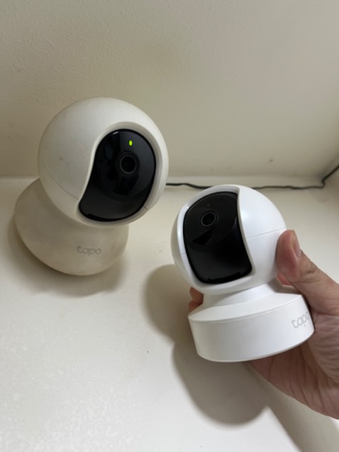 Sản phẩm vừa dùng được 2 tháng mấy đã lỗi không nhận nguồn , mặc dù đã thử đổi dây nguồn của Cam Tplink khác trong nhà nhưng vẫn ko nhận nguồn điện ( đèn ko đỏ / xanh ko sáng ) . Đề nghị TiKi xử lý bảo hành sản phẩm qua sdt *** gấp dùm mình . Xin Cám Ơn