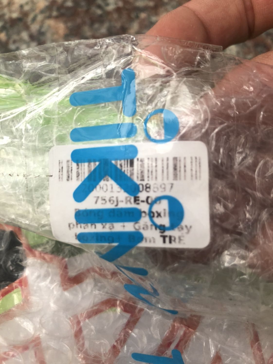 Giao hàng không đúng như mô tả, giao 2 lần vẫn ko đúng. Nên trả lại luôn. Mong Shop đăng bán cẩn thận hơn.