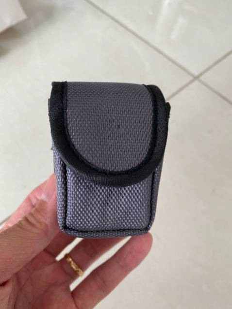 Hiệu năng cao, phù hợp túi tiền, nhỏ gọn, nhất là có túi bảo vệ và dây đeo, đi đâu cũng mang theo được hoặc túi đeo luồn vào dây nịt rất là dễ dàng. Giao hàng nhanh, hàng đảm bảo như hình, chất lượng, mẫu mã đẹp. Hài lòng!