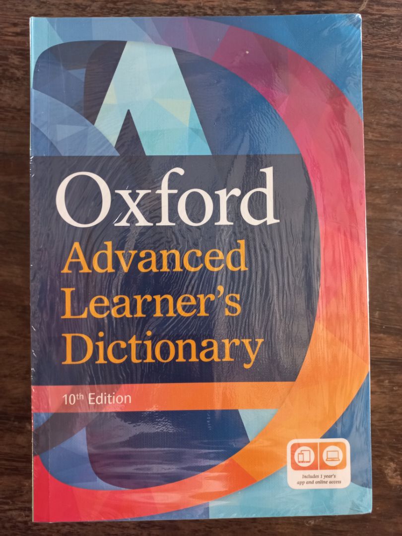 Tiki giao hàng nhanh 2 ngày là nhận đc hàng. Sách đóng gói đẹp, sách cũng đẹp tuy nhiên giấy sách mỏng lắm nhưng mà chất giấy sờ nó cứ đã tay sao í. Sách dày cực, có chỗ nhỏ xíu sách bị hơi nhăn góc tí