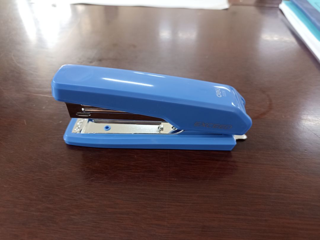 Giao hàng nhanh, dập ghim dùng rất tốt