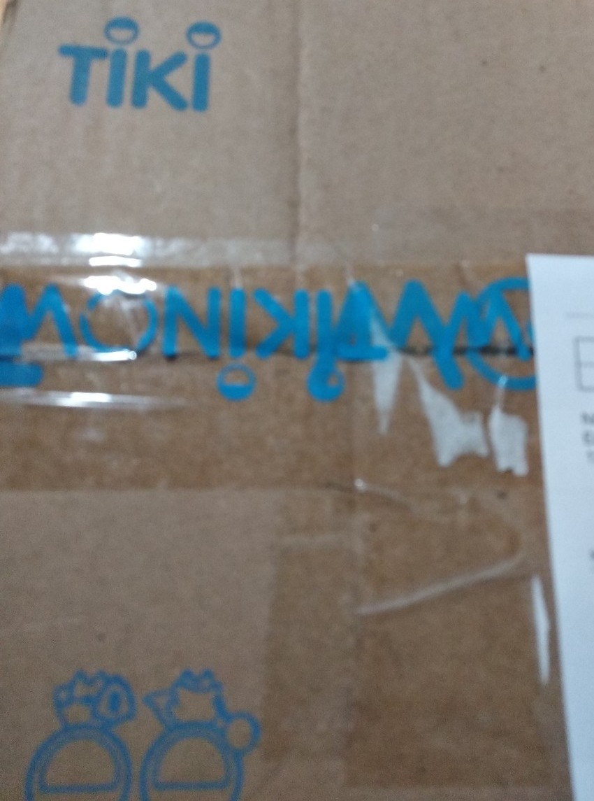 Lâu rồi không mua hàng online, khi mua thì chọn TIKI vì tin tưởng, và không thất vọng khi nhận hàng. Đóng gói đẹp, giao nhanh, hàng nhận được như mô tả. Cám ơn!