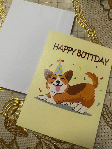 Thiệp sinh nhật dễ thương zs hài hước, happy buttday lun. Tặng ai yêu *** hoặc đang nuôi *** là hợp lý nhất. Chất giấy dày cao cấp