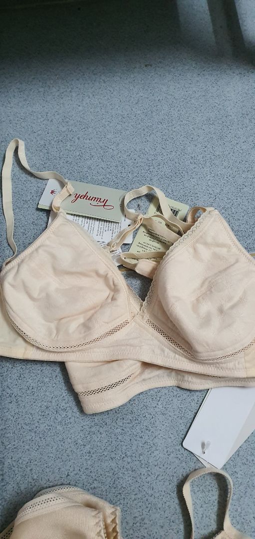 chất lượng rất tốt, đúng sz, đã sử dụng trên 10 năm hiệu này rồi, chưa có ý định thay đổi hiệu khác