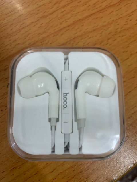 âm thanh tốt, giao hàng nhanh, đơn hàng được gói cẩn thận. Tốt