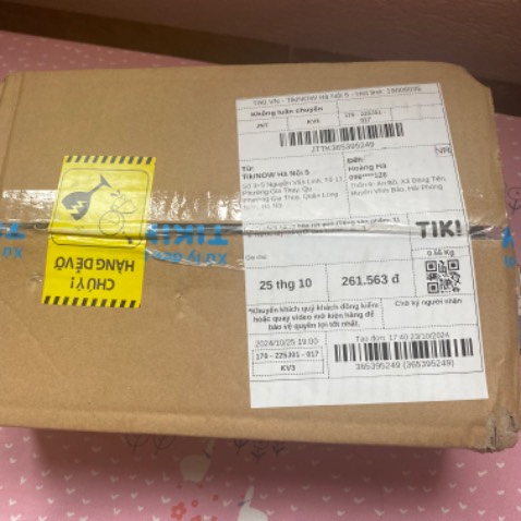 Shop đóng gói sản phẩm cẩn thận, đơn hàng giao nhanh mk đặt tối ngày 24 mà chiều ngày 25 đã nhận được hàng.