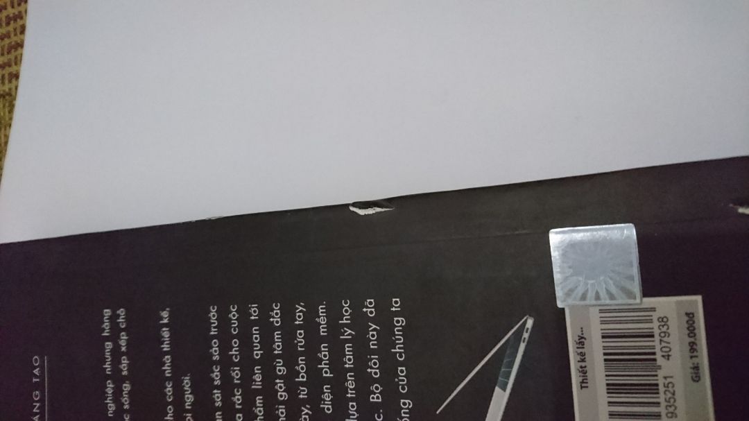 Hi Tiki,
Mình có đặt mua sản phẩm này. Tuy đơn hàng được giao sớm hơn dự kiến, nhưng sản phẩm mình nhận được có chất lượng quá kém (như hình).
Giao hàng sớm hơn không có nghĩa là chất lượng phải giảm đi.
Hi vọng Tiki xác nhận và giúp mình đổi sản phẩm có chất lượng hơn!