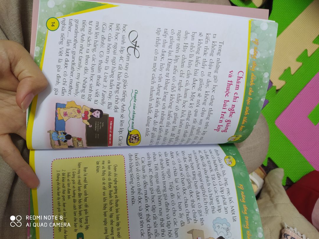 mua sách giá rẻ, nhận hàng thì thấy bìa khá bụi, nôi dung với cá nhân mình thấy chưa hấp dẫn, ko biết tụi nhỏ thế nào