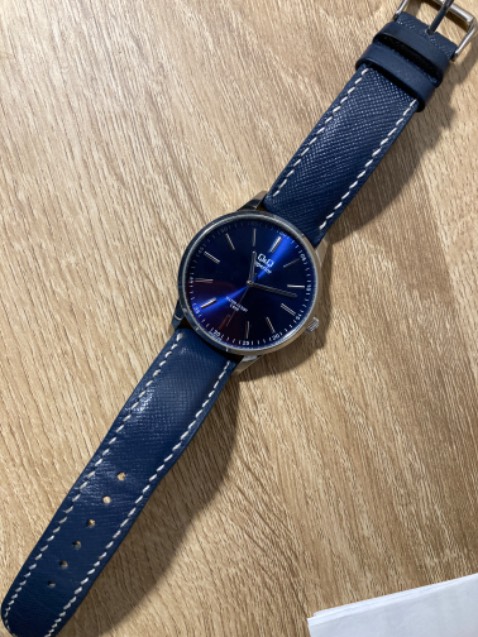 Khá là hợp với mặt đồng hồ của mình, dây khá là mềm, đeo êm