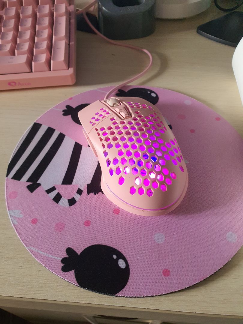 Đẹp rẻ vừa túi tiền, rất hài lòng về sản phẩm. Đã mua nhiều sản phẩm duy nhất sản phẩm này làm mình hài lòng nhất. cảm ơn shop.