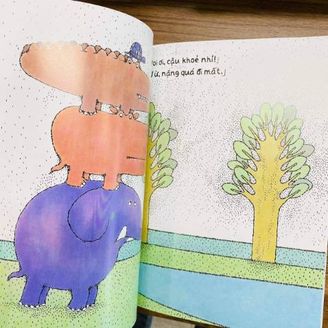 Mua sách mogu rất yên tâm. Con hợp tác và thích sách. Giao hàng nhanh, phục vụ tốt