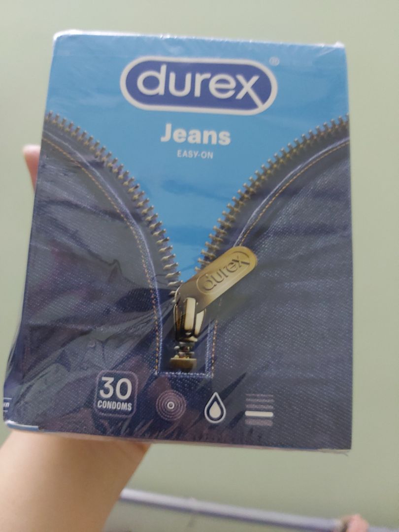 Chưa sử dụng nên không biết sao nhưng hộp to đẹp (dù giao hàng làm méo mất cái hộp hic. Hôm mình mua có mã giảm giá 100k cho đơn 500k nên cũng hài lòng.