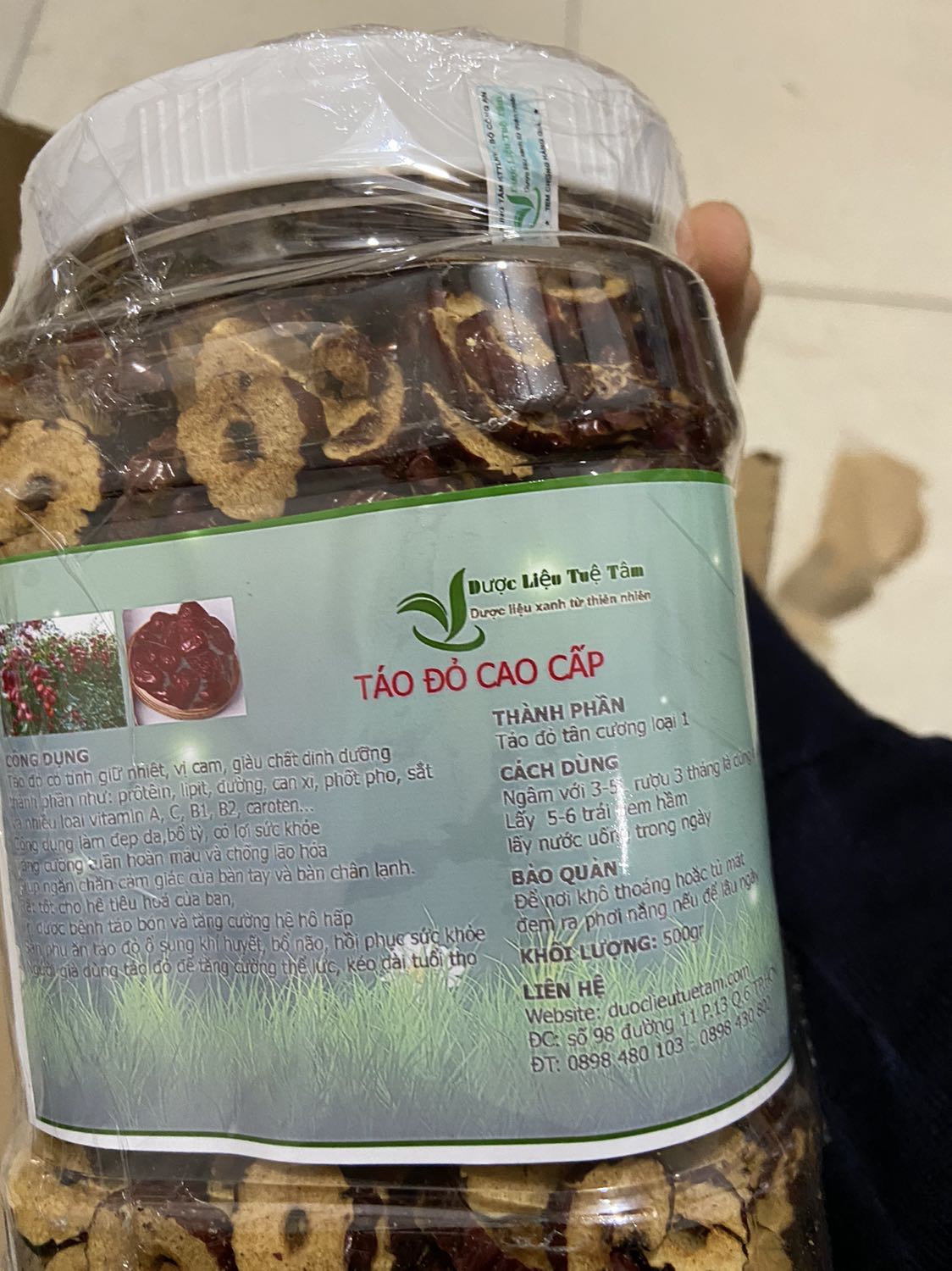 Đóng gói cẩn thận, giao hàng nhanh, nhìn sơ qua thì date mới, sp khô ráo vote 5*