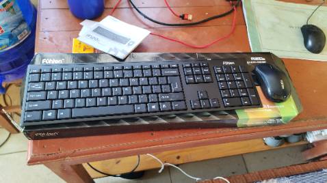 Bàn phím dùng được trong tầm giá. Giao hàng nhanh. Bọc cẩn thận