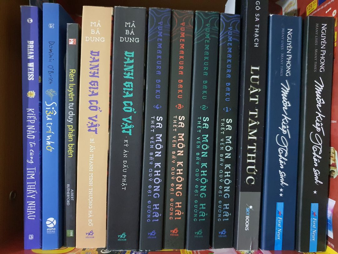 Cuối cùng cũng có trong tay trọn bộ Sa môn Không Hải. Bìa sách vẫn đẹp như mấy cuốn đầu.  Do thành phố đã gỡ hết chốt chặn không còn giãn cách nên tiki giao hàng sớm hơn dự kiến một chút.