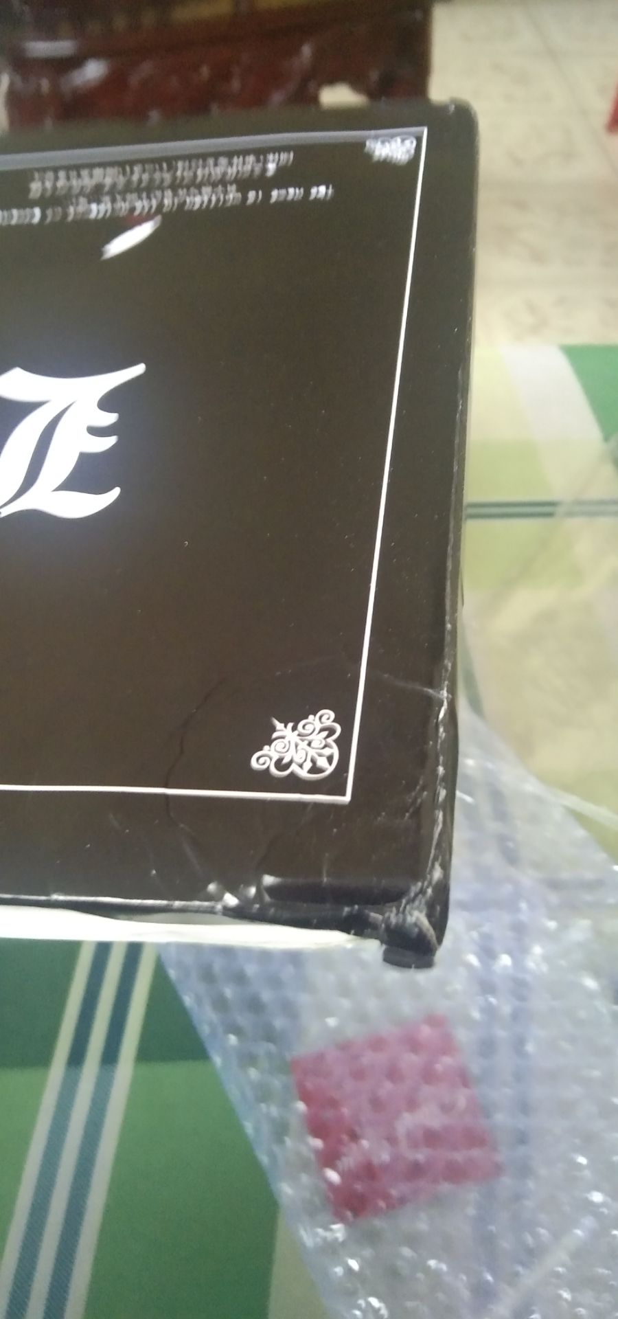 hàng đóng gói ko kĩ phần bìa bị méo nặng