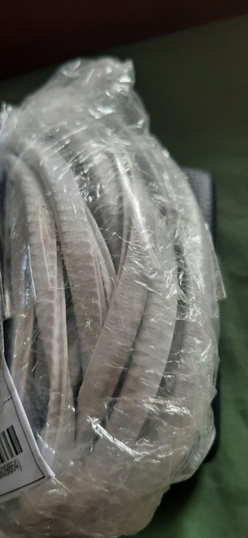 tôi đặt viền màu đen, sao lại màu trắng, bây giờ làm sao đổi lại cho tôi tôi đặt viền màu đen, sao lại màu trắng, bây giờ làm sao đổi lại cho tôi