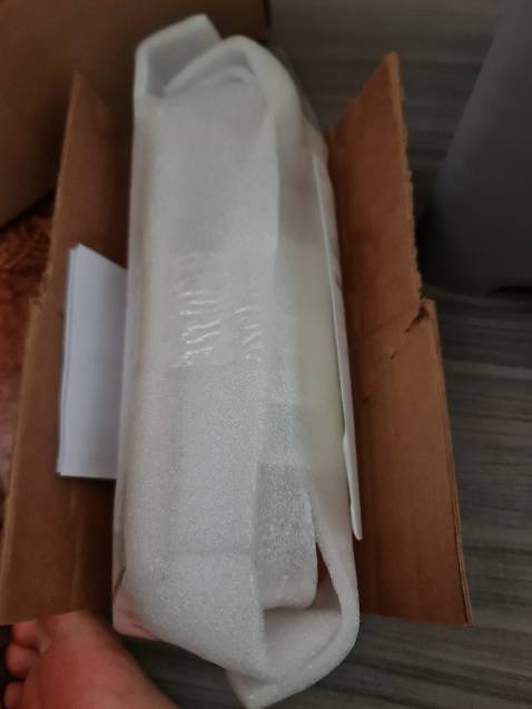 Đóng gói chỉnh chu, giao hàng nhanh đúng dự kiến. Sản phẩm đựng trong chai nhựa mình không thích lắm còn giấm táo thì phải sử dụng lâu dài mới nhận xét toàn diện được