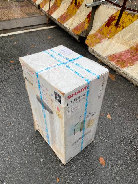 Nhân viên giao hàng thân thiện.
TIKI nên góp hàng cẩn thận hơn. Thêm nhiều lớp nilon
Khi nhận hàng lớp nilon gần như rách trầy tới hộp đựng sản phẩm
Sản phẩm hiện xài oki Nhân viên giao hàng thân thiện.
TIKI nên góp hàng cẩn thận hơn. Thêm nhiều lớp nilon
Khi nhận hàng lớp nilon gần như rách trầy tới hộp đựng sản phẩm
Sản phẩm hiện xài oki