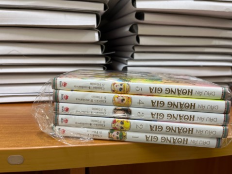 Giao hàng nhanh, đóng gói cẩn thận, truyện mới, đpej lắm