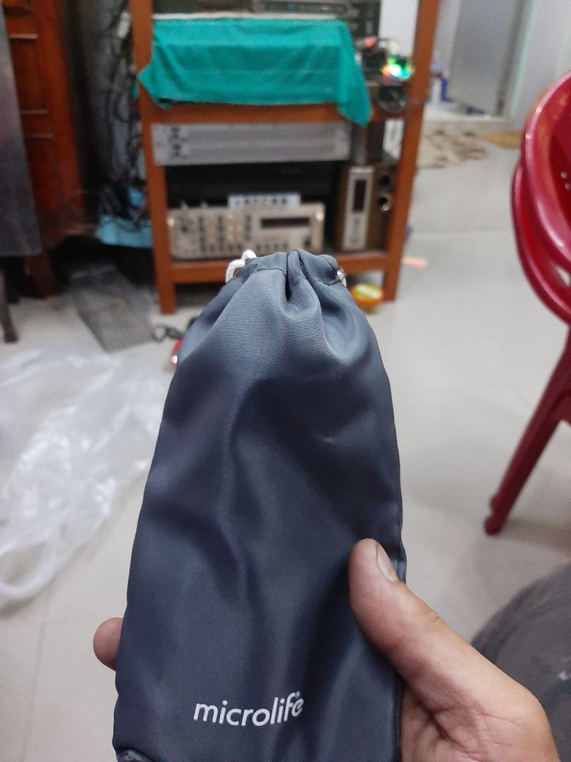 hàng tốt đo chuẩn hơn cây omron nữa đúng là mỗi hãng mạnh về 1 món hàng tốt đo chuẩn hơn cây omron nữa đúng là mỗi hãng mạnh về 1 món