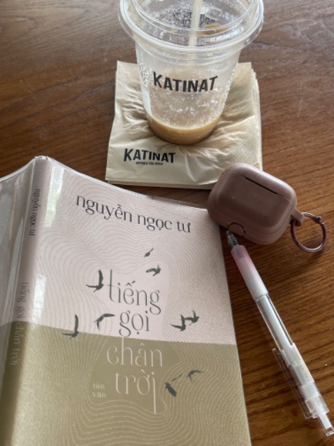 Ai cần 1 quyển đọc nhanh để thư giãn thì thử nhé