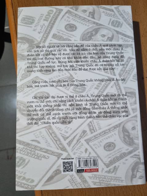 Hình thức đẹp, chất lượng in tốt, nội dụng hấp dẫn dẫn.