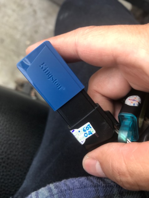 Giao hàng nhnh, đúng mẫu mã . Tốt