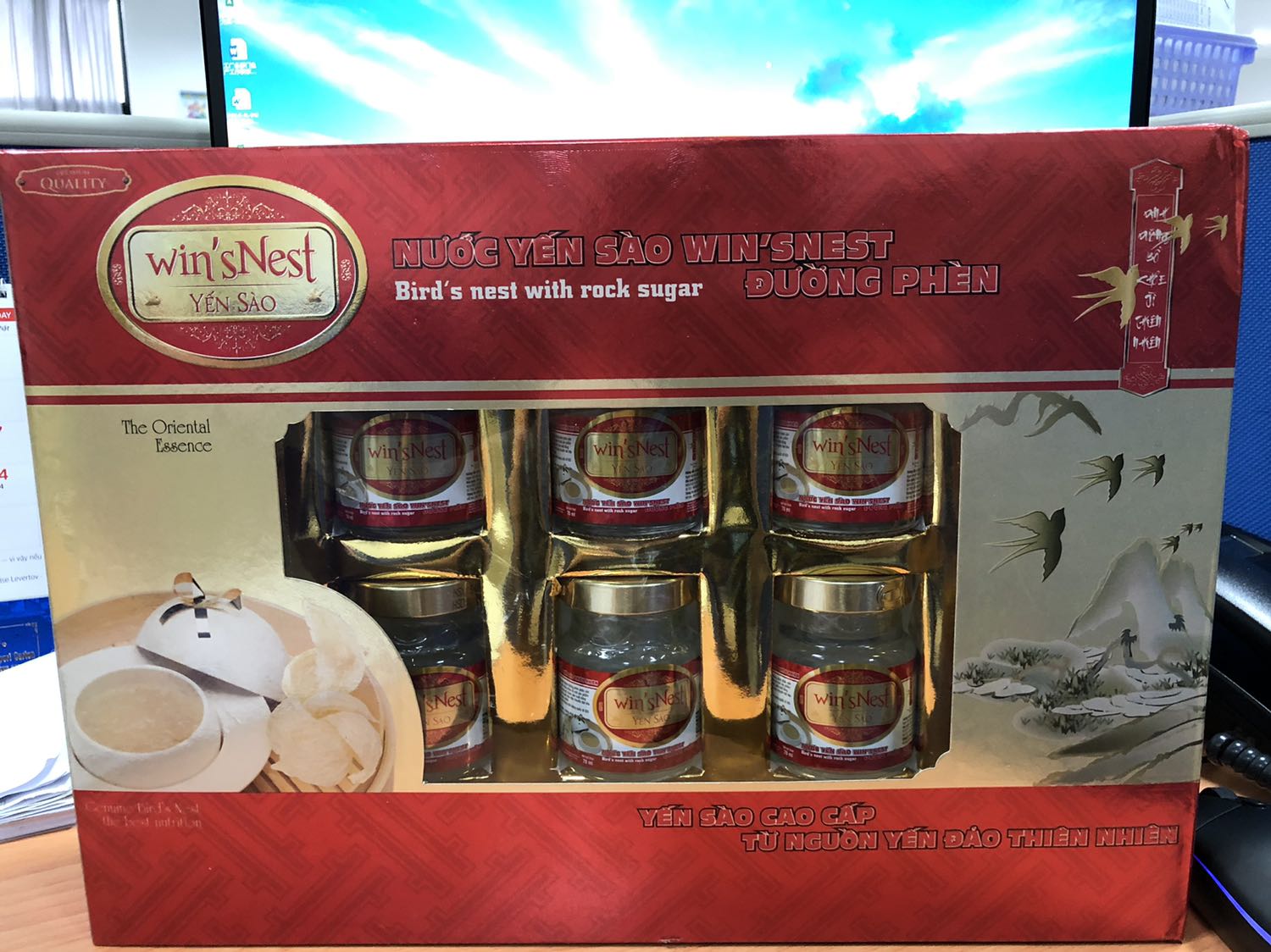 Mua ở tiki tiện lợi, hàng chính hãng, lại được còn được free ship nữa. Ủng hộ dài dài nha