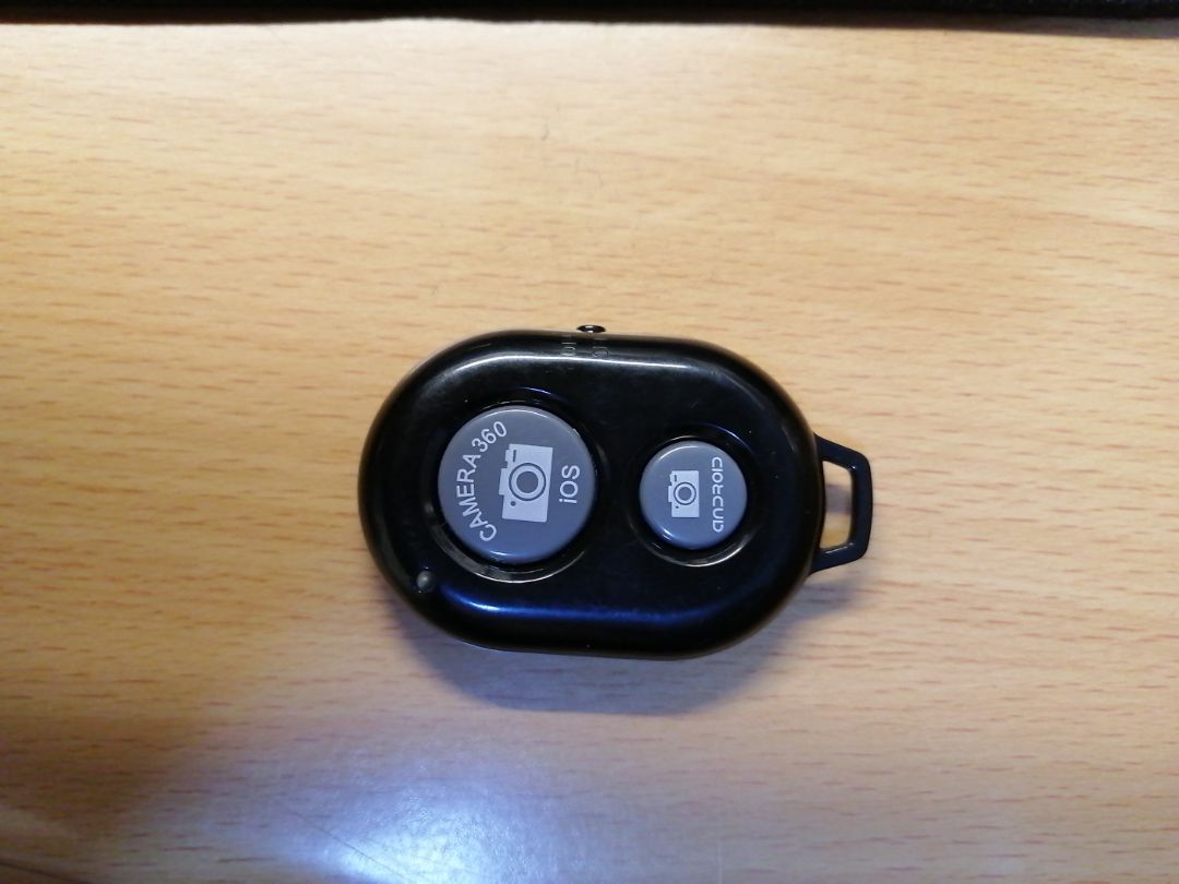 Giao hàng nhanh chóng, bắt sóng Bluetooth kết nối với điện thoại Android khá nhanh. Cám ơn shop.