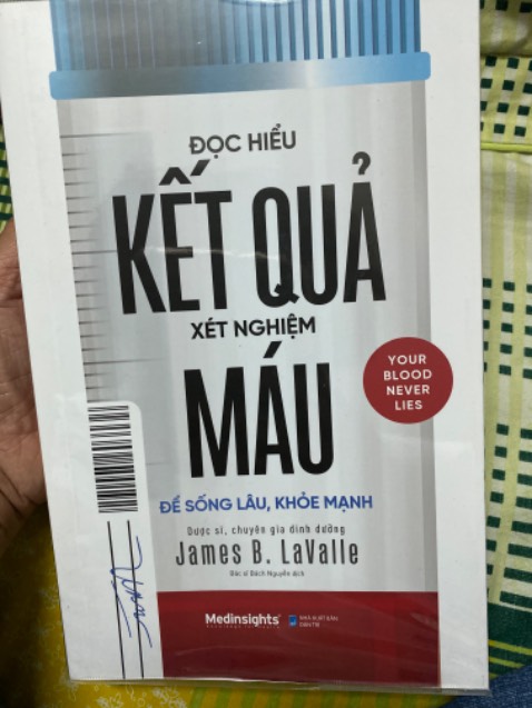 Sách hay . Trình bày dễ hiểu
Nhân viên giao hàng lịch sự,
Sách được đóng gói cẩn thận