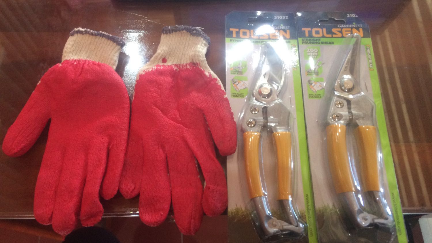 Thực tế giống với hình quảng cáo trên web