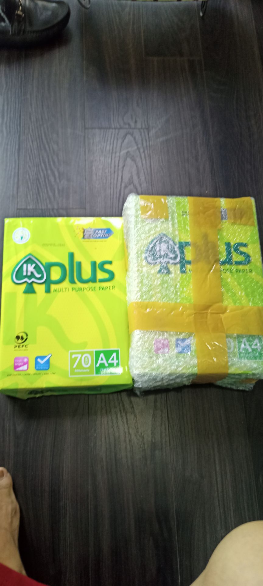 Cảm ơn shop giao hàng nhanh, sản phẩm tốt y như quảng cáo , giấy rất tốt in ko bị kẹt giấy , mình chỉ dùng loại giấy này vì giấy rất tốt. Sẽ tiếp tục ủng hộ shop