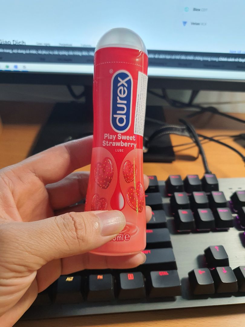 Quá tuyệt vời. Bé hàng xóm nhận hộ, đi làm cứ thấy ngại. Hóa ra được che tên rồi, giờ nhận lại thấy ko vui :)))