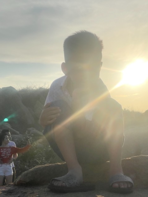 Xem video trải nghiệm từ khách hàng trên YouTube một lần là lắp ngon lành,hàng vừa ý chắc chắn tivi 75inch ngon ơ ngàn sao cho sản phẩm