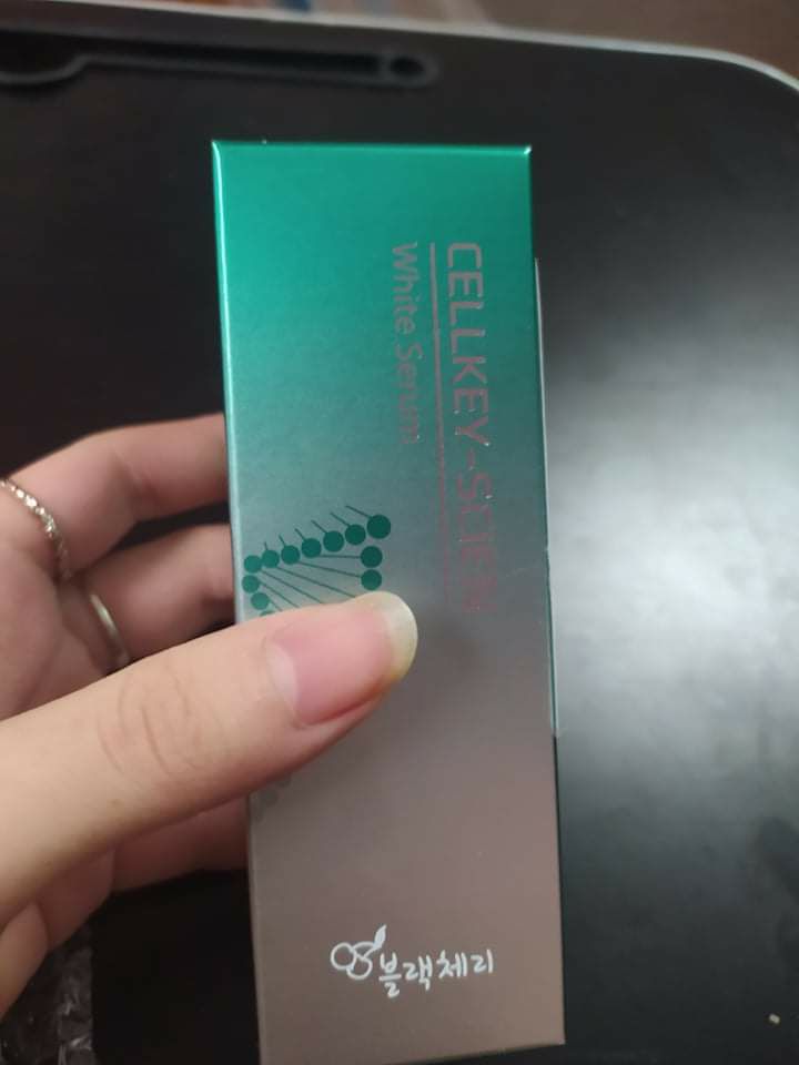 thời gian giao hàng nhanh. mình đã dùng thử sản phẩm, mình cảm thấy rất ưng da thì mịn màng mà còn không hề bị kích ứng dù da mình là da nhạy cảm. Mà bao bì của shop cũng rất đẹp nhìn đã muốn mua luôn. mình rất hài lòng