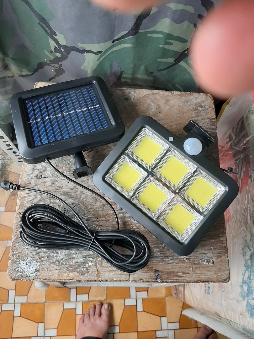 Tiki và nhân viên giao sp y như hình. đúng thời gian.gói hàng ok.Còn sp đang trải nghiệm. chưa biết... Tiki và nhân viên giao sp y như hình. đúng thời gian.gói hàng ok.Còn sp đang trải nghiệm. chưa biết...