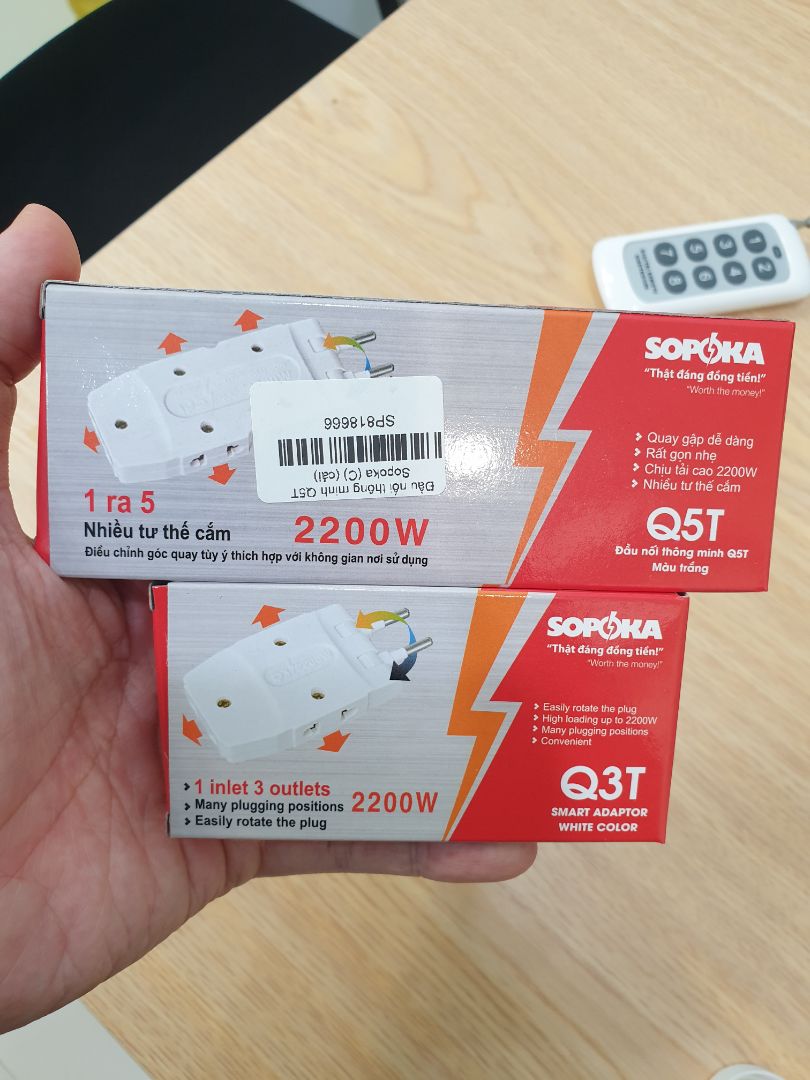 Ổ cắm rất chất lượng, cầm đầm tay