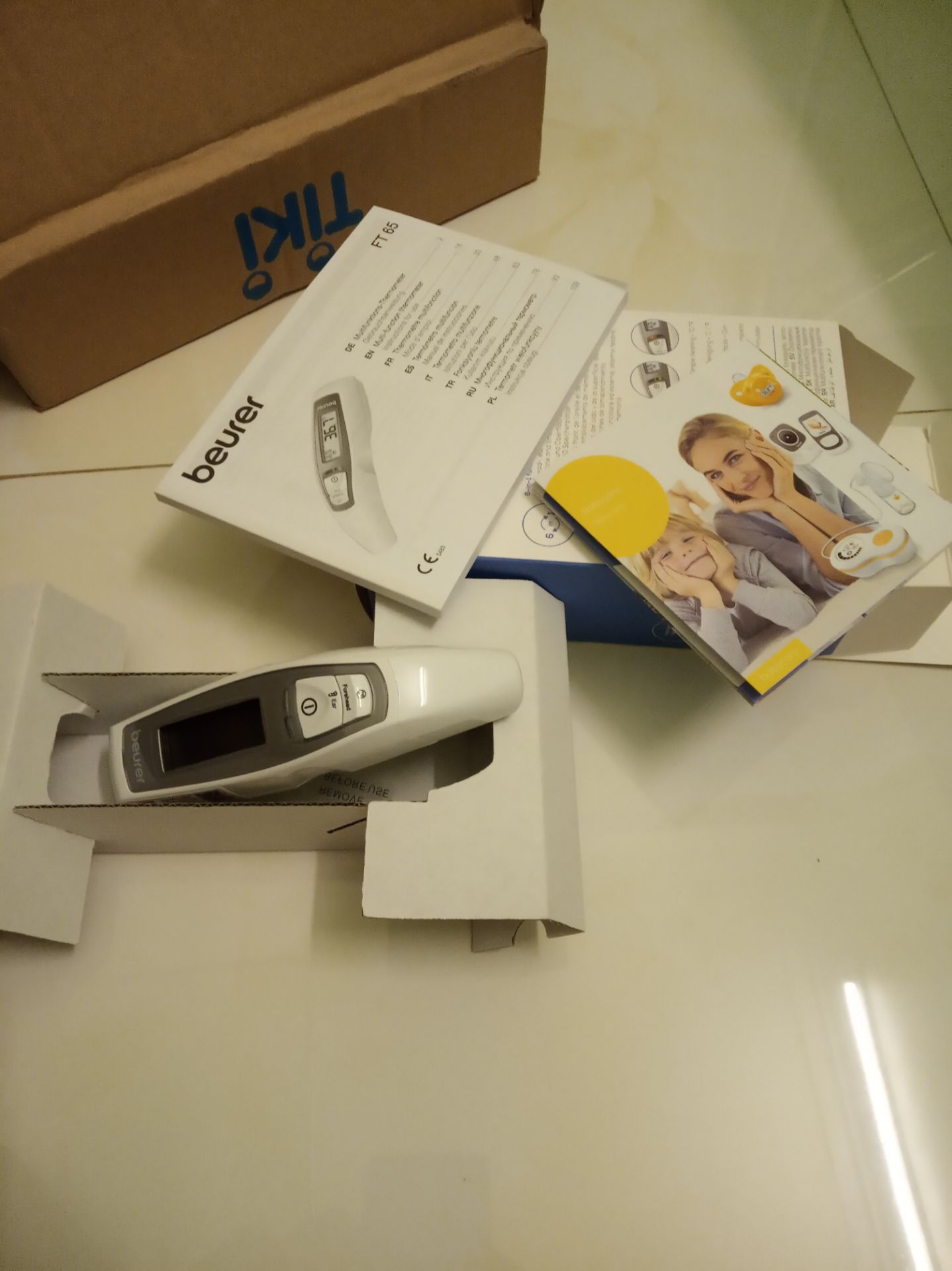 sản phẩm cầm chắc chắn,  tem mác đầy đủ,  hướng dẫn sử dụng dễ dàng cộng với tiki đóng gói cẩn thận.