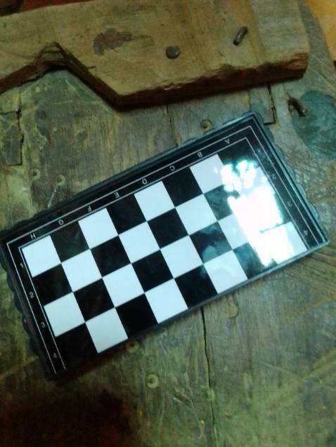 Hàng nhựa ba via tum lùm. Hcjjfkjcnnfkjcnncmmcmnncnmcjmcmmckfkktjfjgjj