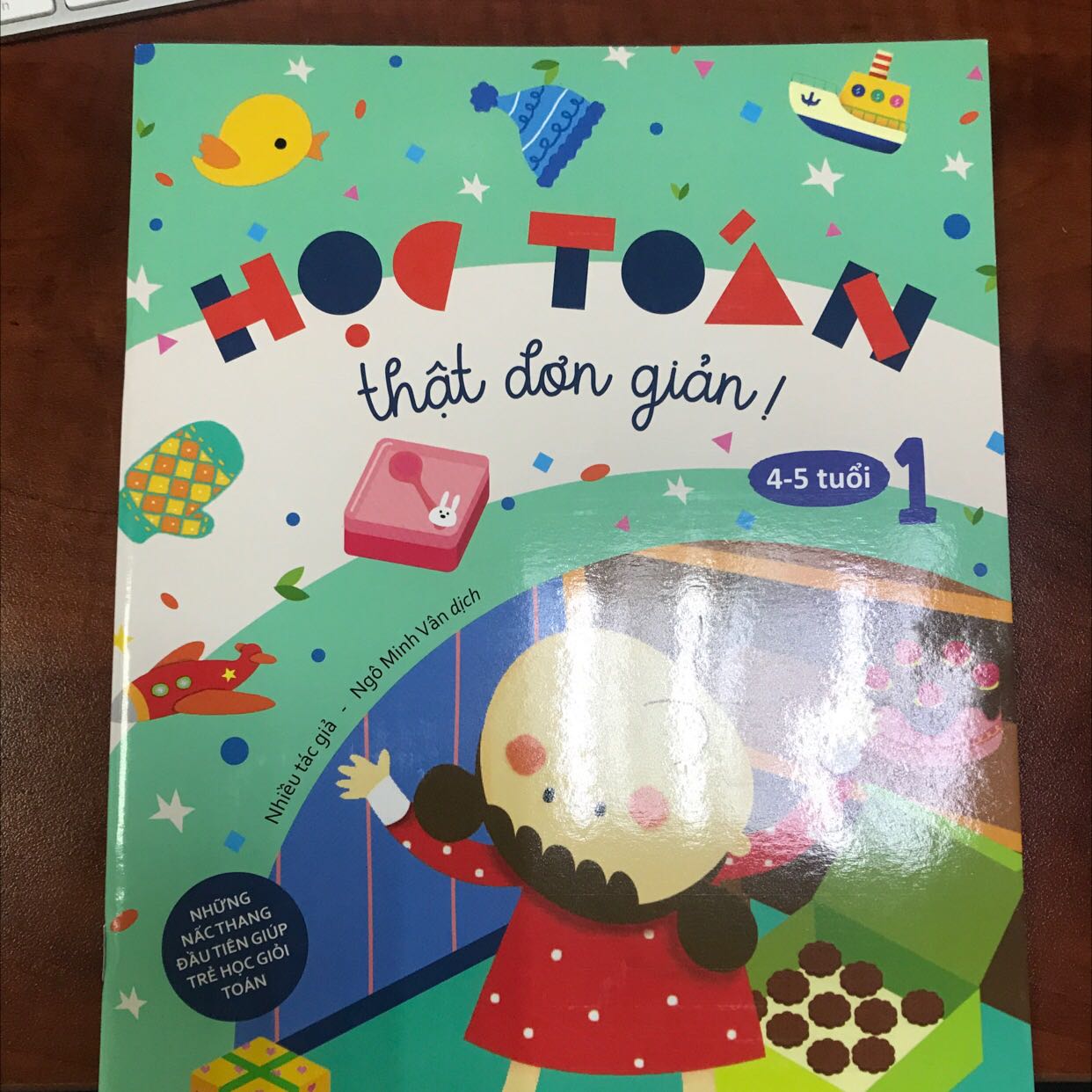 Sách đẹp, hữu ích, giao hàng nhanh