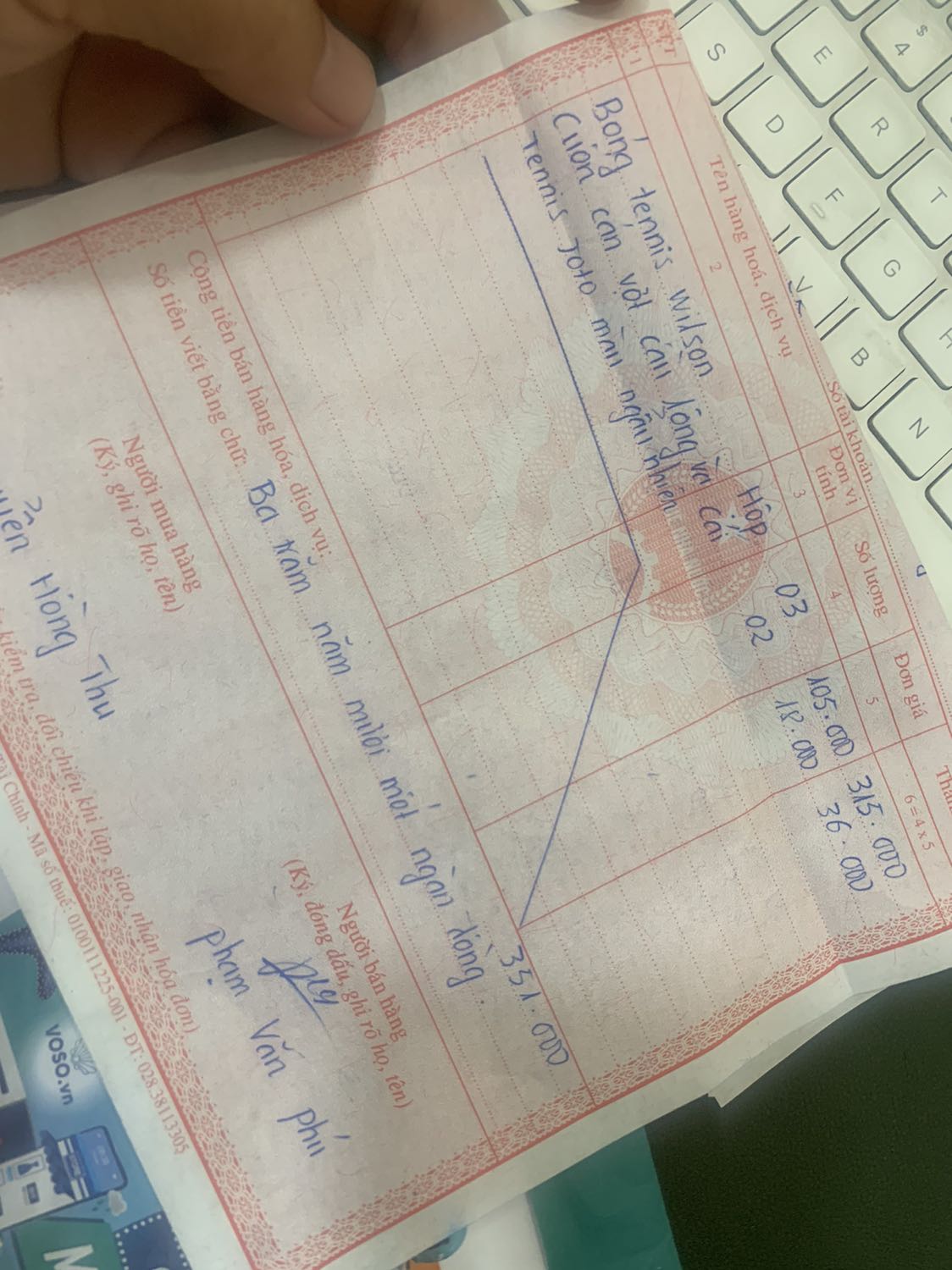 Shop rảnh quá. Xuất hoá đơn VAT chứ đâu phải là hoá đơn bán hàng. Nếu ko có thì thôi. Tiền giao hàng có 14k, mà tiền giao hoá đơn là 19k. Sao ko giao lúc giao hàng.? Chẳng đáng sao nào. Shop rảnh quá. Xuất hoá đơn VAT chứ đâu phải là hoá đơn bán hàng. Nếu ko có thì thôi. Tiền giao hàng có 14k, mà tiền giao hoá đơn là 19k. Sao ko giao lúc giao hàng.? Chẳng đáng sao nào.