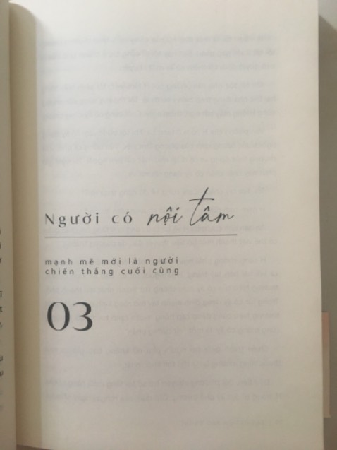 Sách được Tiki giao tới nhanh và đẹp, chất lượng giấy tốt. Mình thích đọc các tác phẩm của Vãn Tình vì nội dung các câu chuyện ý nghĩa, thực tế, phù hợp với các bạn nữ.