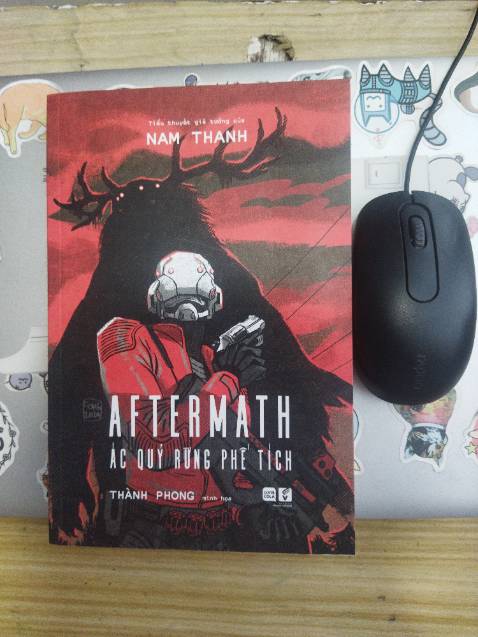 Sách đóng gói kỹ, sản phẩm đúng với mô tả. Thích cuốn này đã lâu, nay có dịp sale là mua liền. Nội dung liền mạch rất hay, ủng hộ các tác giả vn ra thêm tiểu thuyết sci-fi như này.