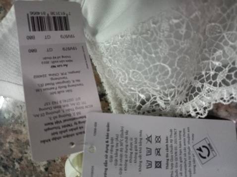 Có gọng. Ko mút. Ok.