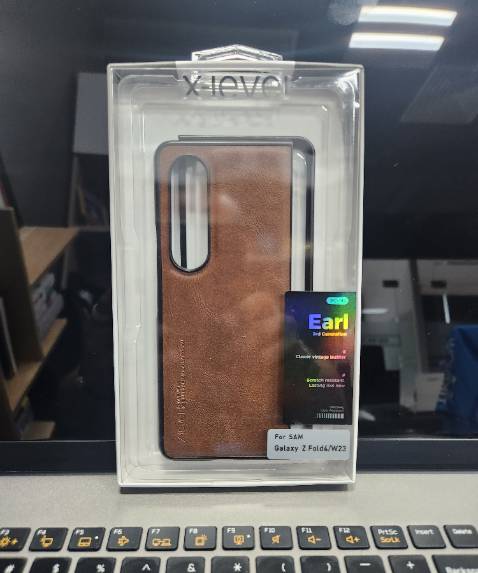 Giao nhanh, sản phẩm đẹp, sang trọng, rất ưng ý ... Giao nhanh, sản phẩm đẹp, sang trọng, rất ưng ý ...