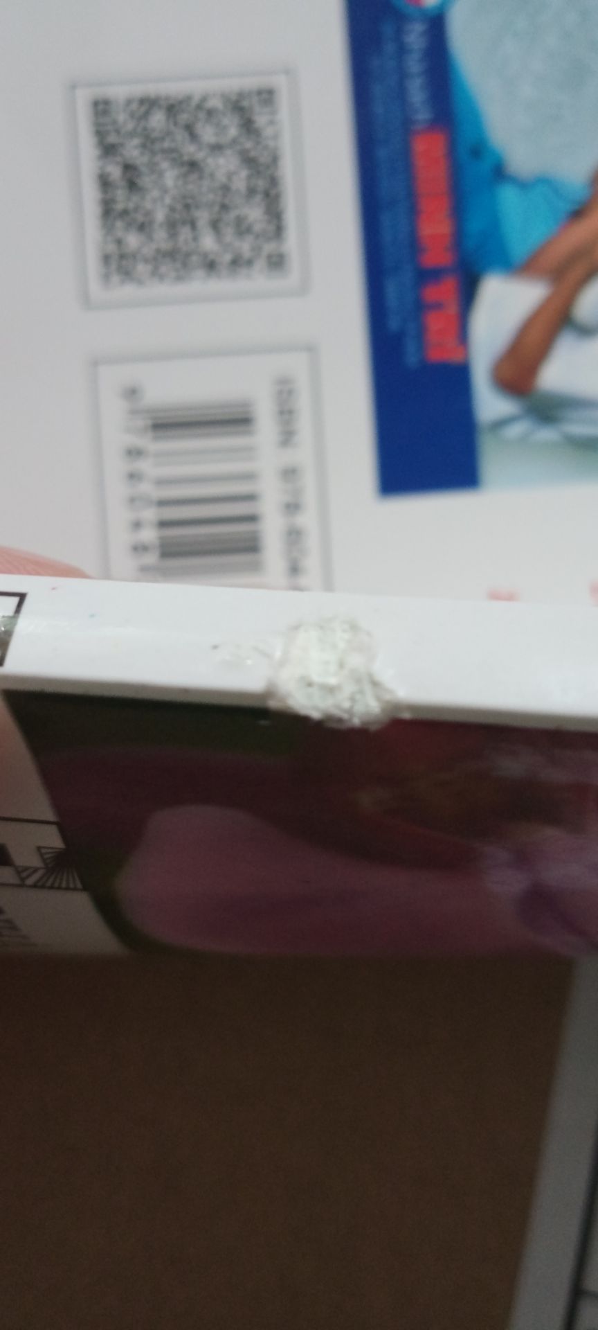 sách mới về mà như này nhìn xót cực??