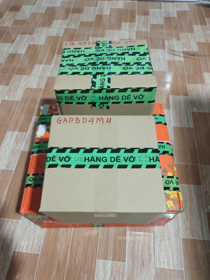 Thùng đẹp cứng,mua 20 thùng mà shop giao 21thùng luôn cho shop 10 sao luôn